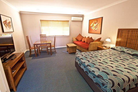 Bunbury Motel And Apartments - VIC Tourism 2