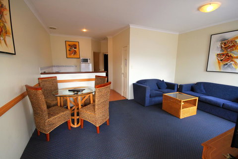 Bunbury Motel And Apartments - VIC Tourism 5