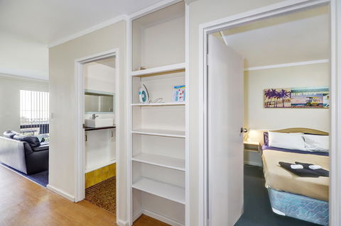 West Beach Lagoon 202 - Quiet & Ground Floor! - VIC Tourism 10