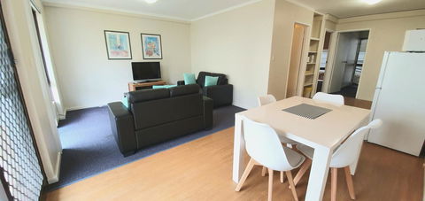 West Beach Lagoon 202 - Quiet & Ground Floor! - VIC Tourism 7