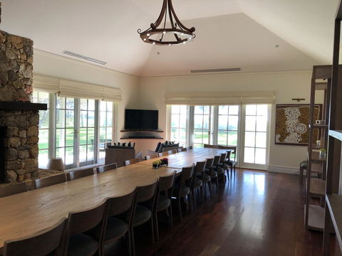Caves Road Guest Houses - VIC Tourism 3