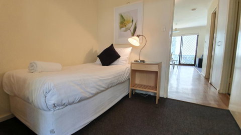 West Beach Lagoon 208 â€“ Great Value! - VIC Tourism 7