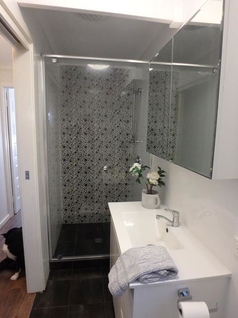 Como Retreat - Two Bedroom Villa - VIC Tourism 24