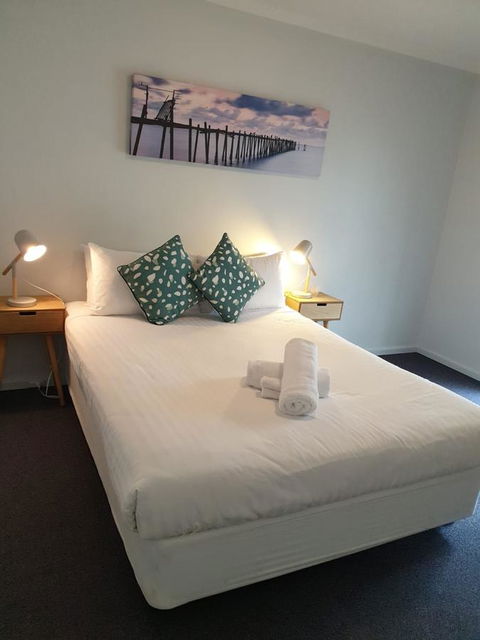 West Beach Lagoon 204 â€“ Ground Floor - VIC Tourism 5