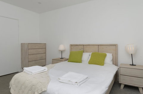 Sunset Place Apartments - VIC Tourism 24