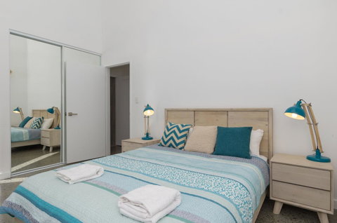 Sunset Place Apartments - VIC Tourism 35