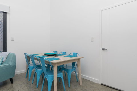 Sunset Place Apartments - VIC Tourism 43