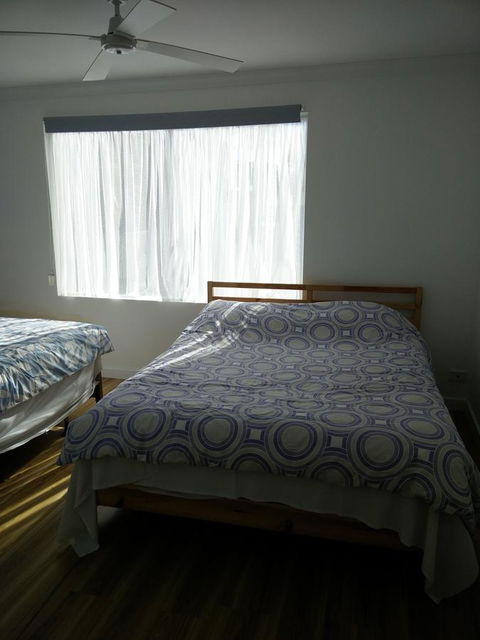 DIANELLA Budget Rooms Happy Place To Stay - VIC Tourism 14
