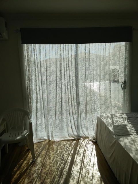 DIANELLA Budget Rooms Happy Place To Stay - VIC Tourism 18