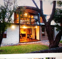 Dunsborough Luxury Villa - VIC Tourism