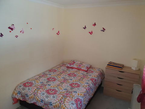 The Entertainer - VIC Tourism 17