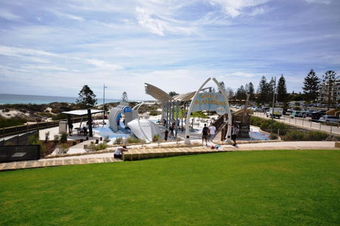 West Beach Lagoon 211 â€“ Great Views - VIC Tourism 31