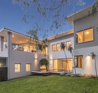 36 Thurston - VIC Tourism