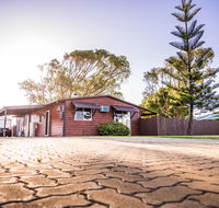 The Bothy Lancelin Family Retreat - VIC Tourism