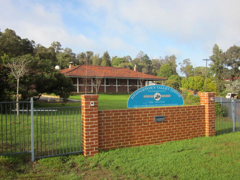 Bridgetown Valley Lodge - VIC Tourism 0