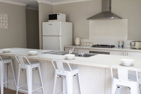 The Beach House - VIC Tourism 11
