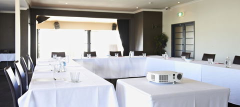 Cottesloe Beach Hotel - VIC Tourism 32