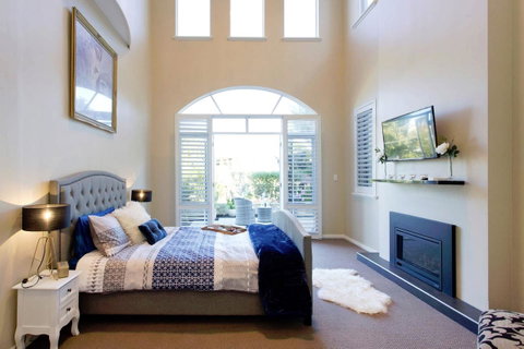 Sorrento Beach Manor - VIC Tourism 0