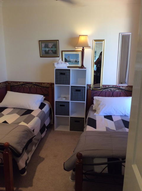 Crossland House - VIC Tourism 11