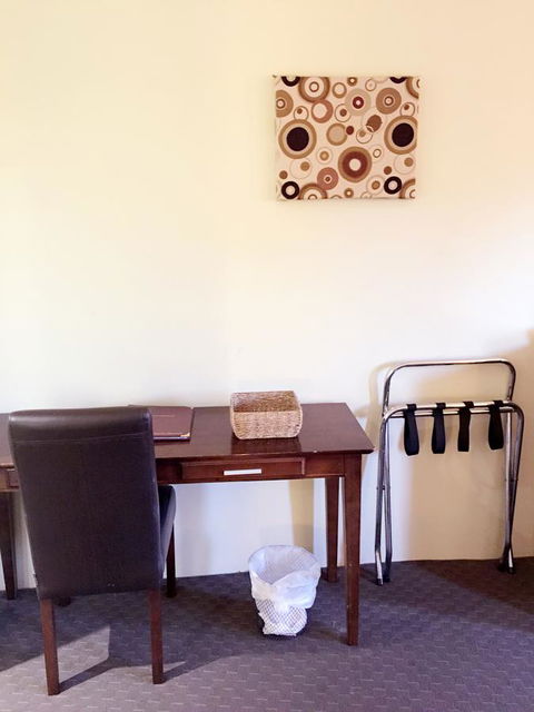 Joondalup City Hotel - VIC Tourism 10