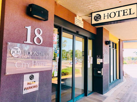 Joondalup City Hotel - VIC Tourism 5