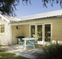 Whitesands Holiday Villas - VIC Tourism
