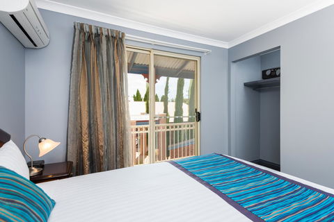 Quest Yelverton Kalgoorlie - VIC Tourism 24
