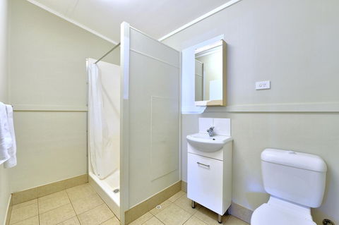 Mandurah Coastal Holiday Park - VIC Tourism 14