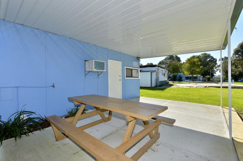 Mandurah Coastal Holiday Park - VIC Tourism 7