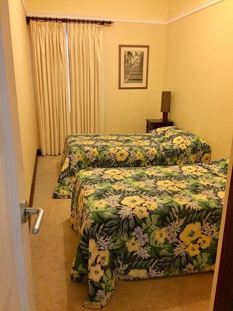 Cottesloe Beach Chalets - VIC Tourism 25