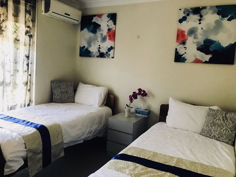 Swan Valley Rest Cottage - VIC Tourism 9