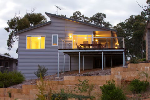 Cape Villas - VIC Tourism 25