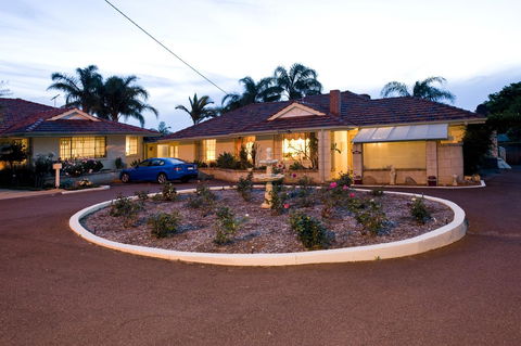 Armadale Cottage Bed & Breakfast - VIC Tourism 32