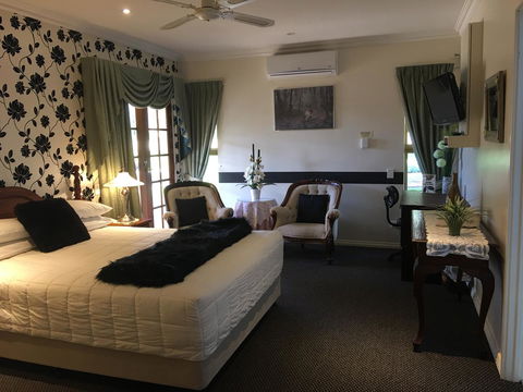 Armadale Cottage Bed & Breakfast - VIC Tourism 2