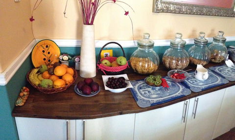 Palms Bed & Breakfast - VIC Tourism 11