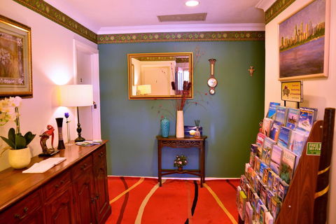 Palms Bed & Breakfast - VIC Tourism 3