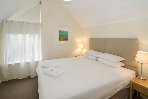 Beach Retreat - Busselton - VIC Tourism 6