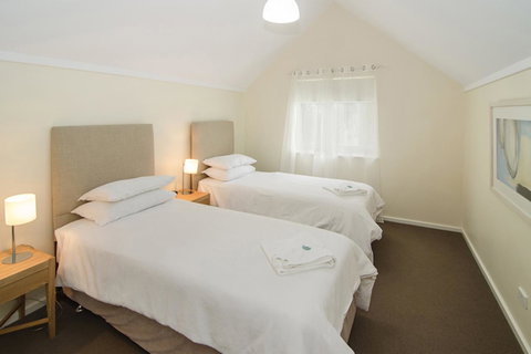 Beach Retreat - Busselton - VIC Tourism 7