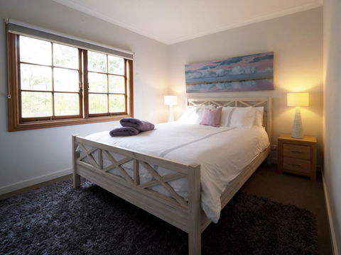 The Farmhouse - VIC Tourism 9