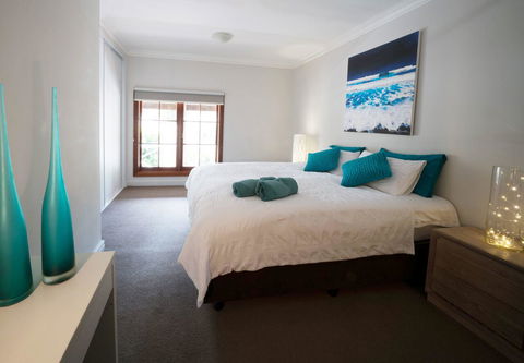 The Farmhouse - VIC Tourism 5