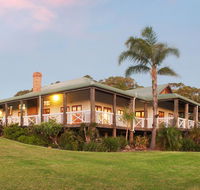 The Farmhouse - VIC Tourism