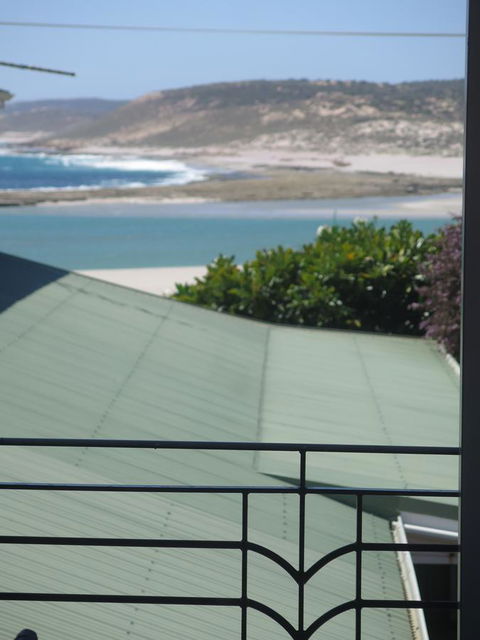 Kalbarri Riverfront Unit - VIC Tourism 5