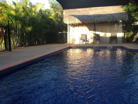 Breezes Apartments - VIC Tourism 1