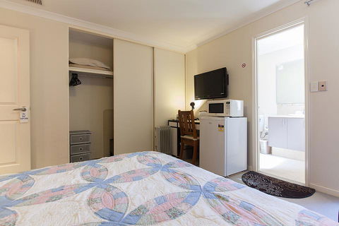 Arcadian Bed & Breakfast - VIC Tourism 21