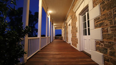 Daisy Cottage - VIC Tourism 15