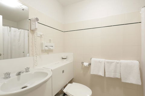 Atrium Hotel Mandurah - VIC Tourism 37