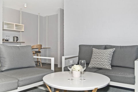 Atrium Hotel Mandurah - VIC Tourism 22