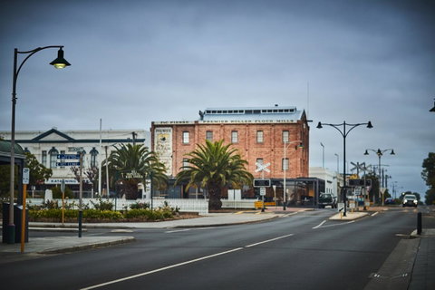 The Premier Mill Hotel - VIC Tourism 14