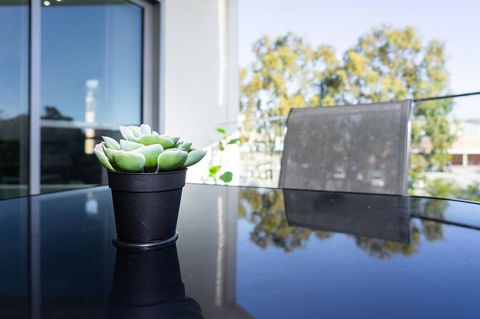 New Apartment On Great Location Opposite Garden City : 02 - VIC Tourism 4