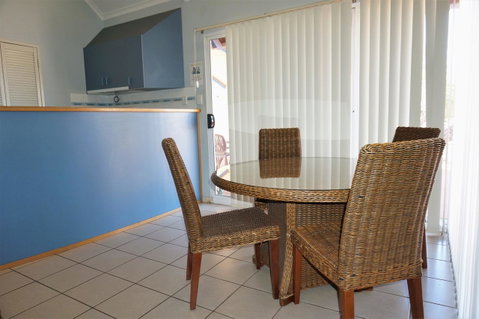 Osprey Holiday Village Unit 122 2 Bedroom - VIC Tourism 4